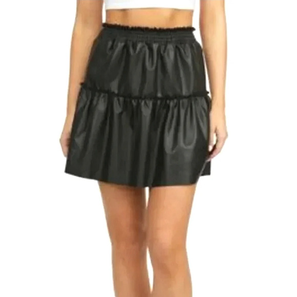 Laundry By Shelli Segal Black Mini Faux Leather Skirt Smocked  Waist Size Medium - Picture 1 of 12